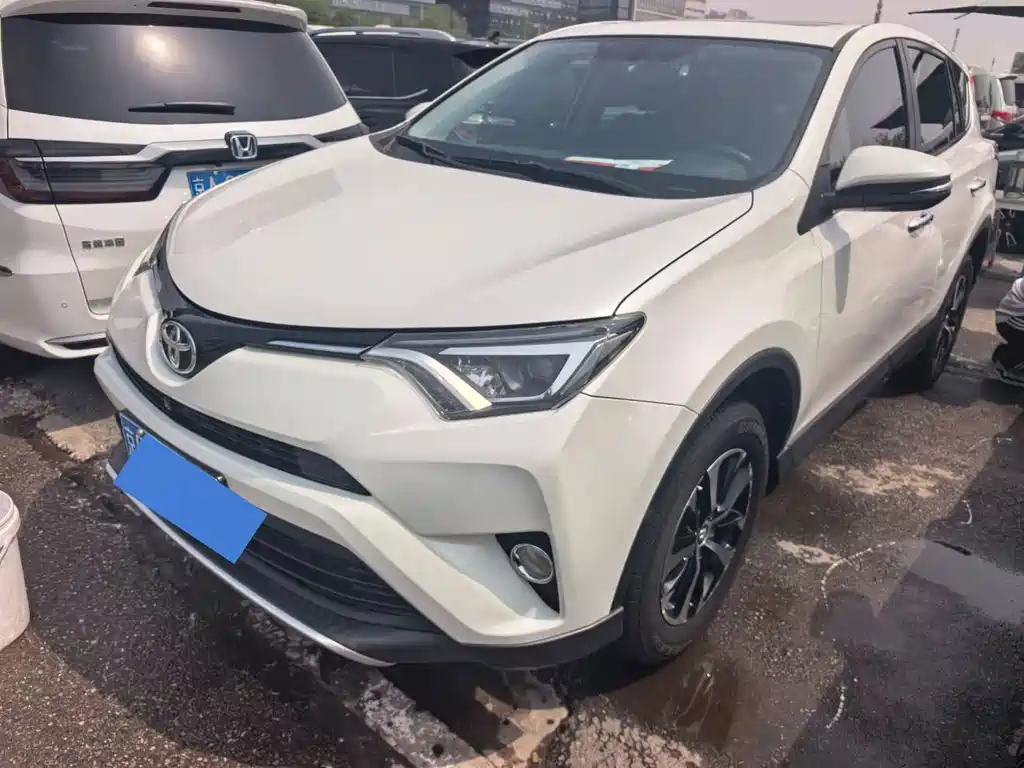 Toyota RAV4 2018