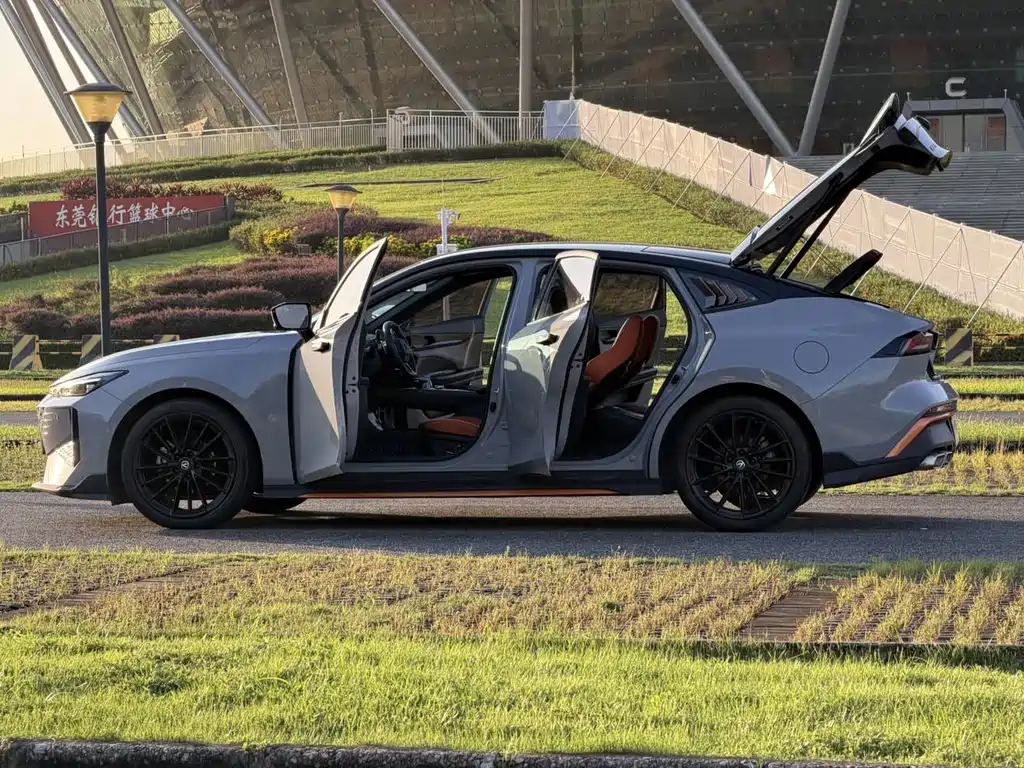 Changan UNI-V — миниатюра 26