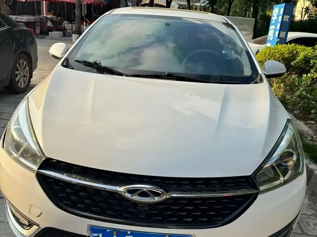 CHERY ARRIZO 5