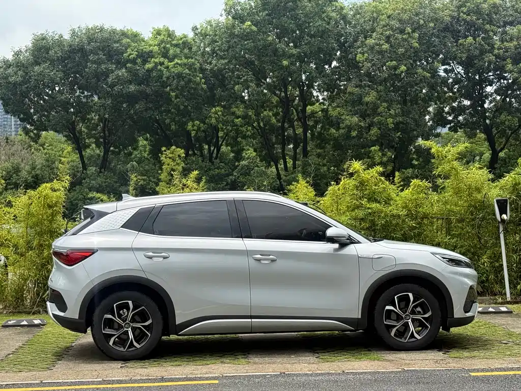 BYD Yuan Plus — миниатюра 6