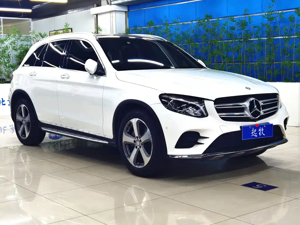 Mercedes-Benz GLC 2017 GLC 260 4MATIC Luxury