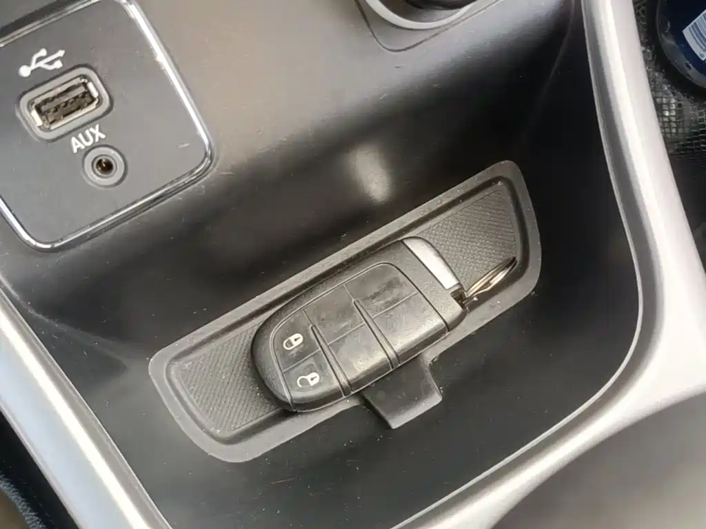 Jeep Compass — миниатюра 9