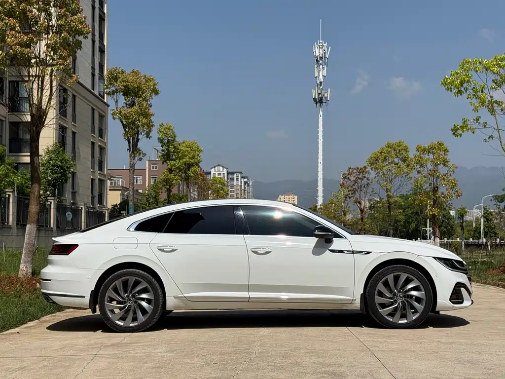 Volkswagen FAW - Passat CC CC 2024 380TSI