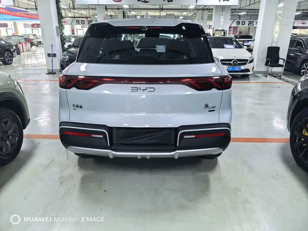 BYD Yuan UP — миниатюра 5