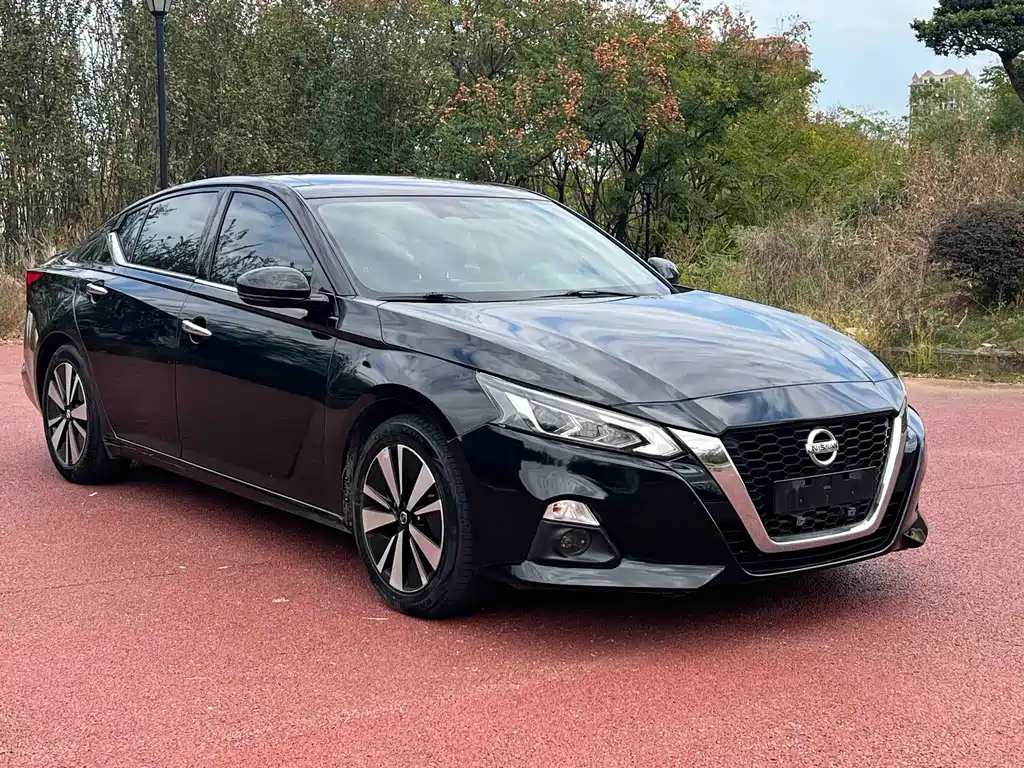 Nissan Teana — миниатюра 3