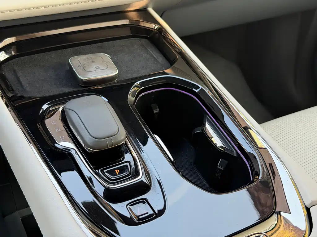 ZEEKR EXTREME KRYPTON 009