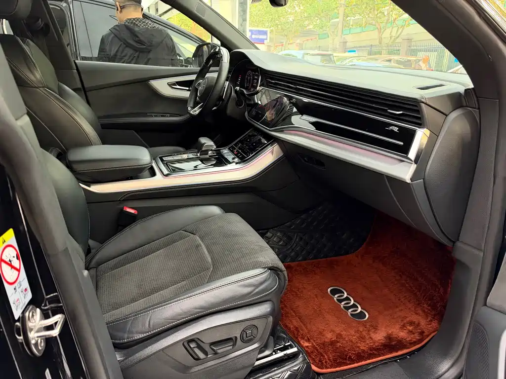 Audi Q8 — миниатюра 14
