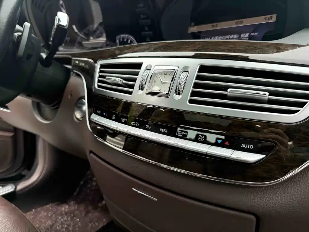 Mercedes-Benz S-Class — миниатюра 15