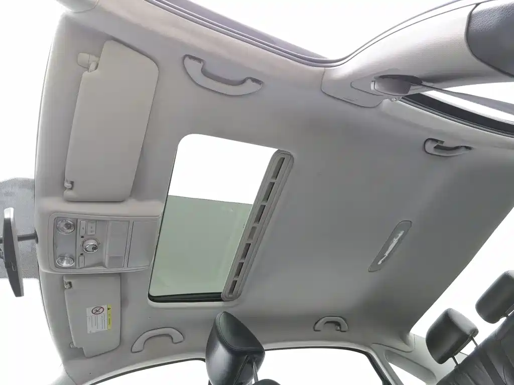 Volkswagen Passat — миниатюра 14