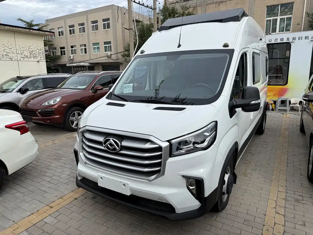 大通 V90 RV 2025