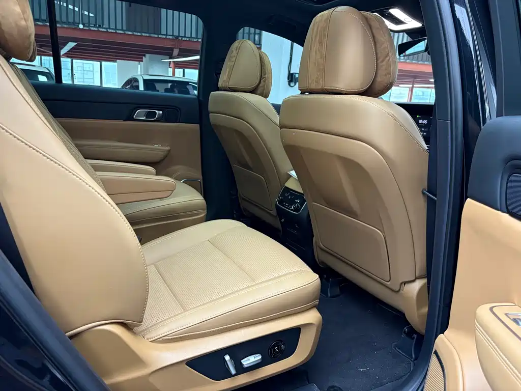 Li Auto Li ONE — миниатюра 14