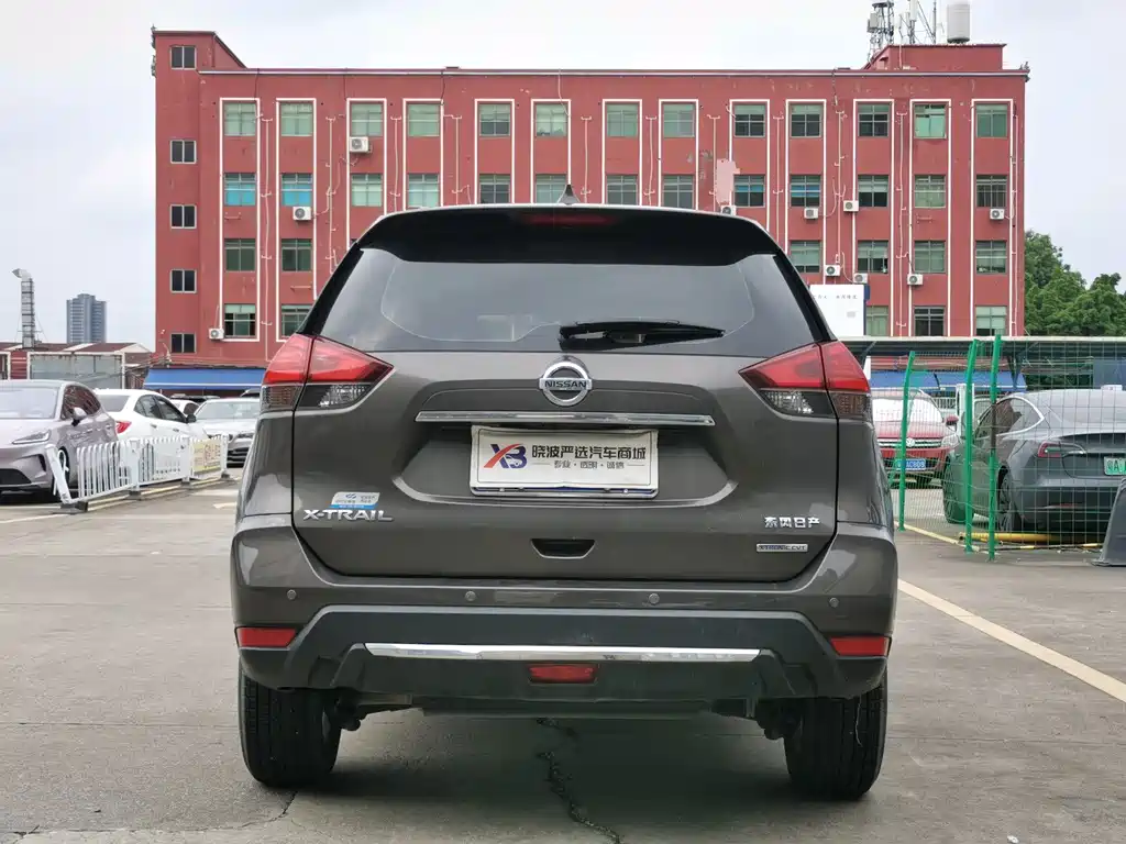 Nissan X-Trail — миниатюра 15