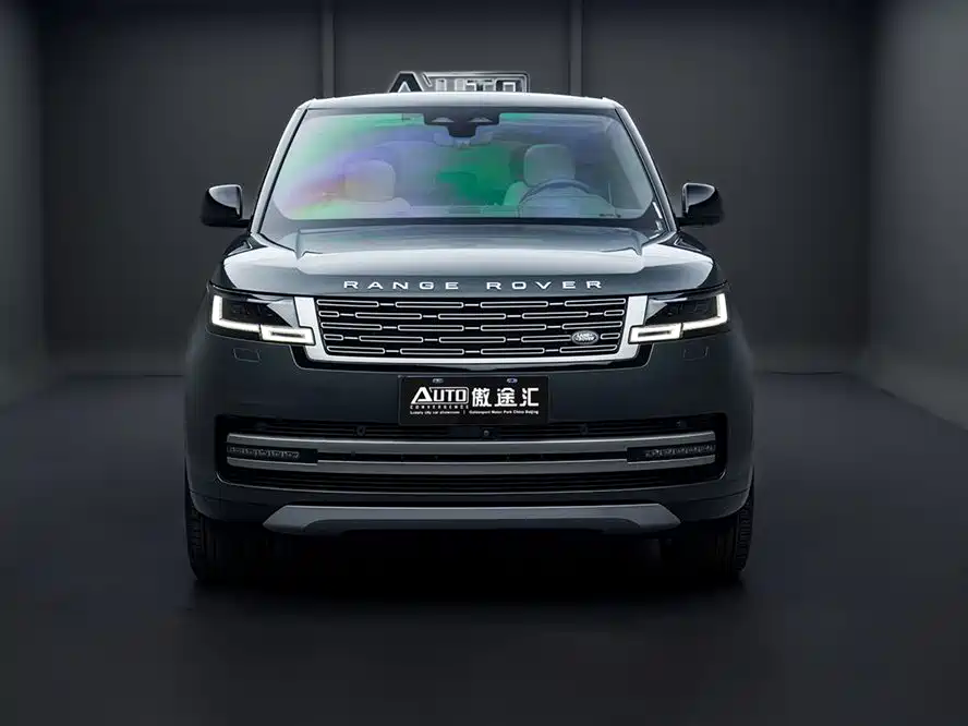 Land Rover Range Rover 2023 3.0 L6 400PS мест Long Wheelbase