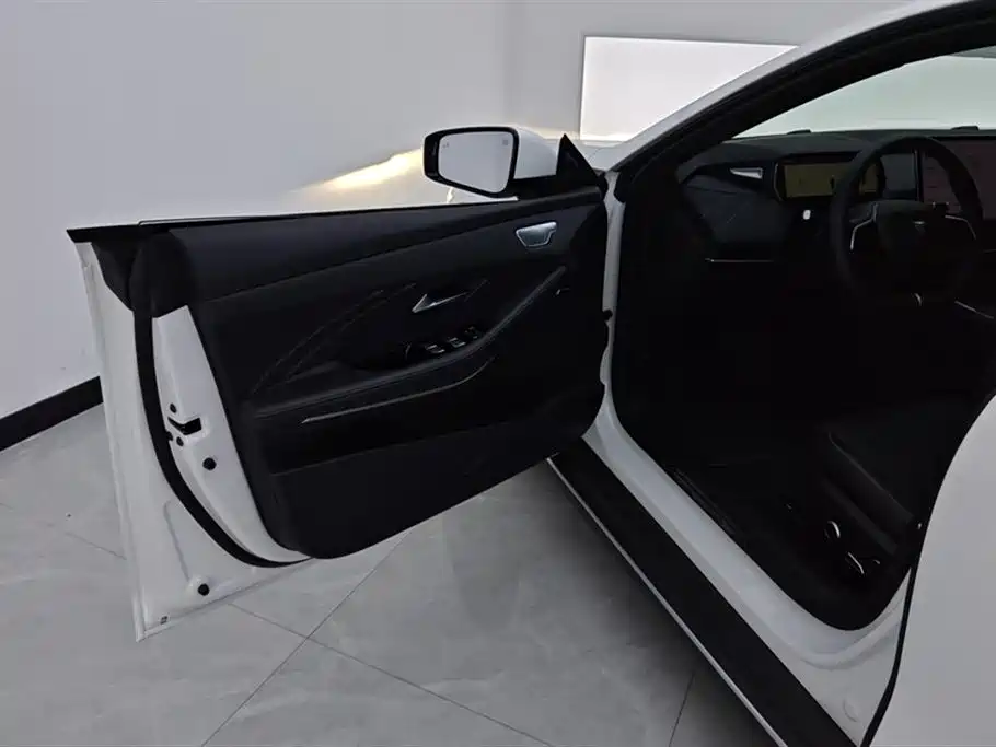 Changan Deepal DARK BLUE SL03