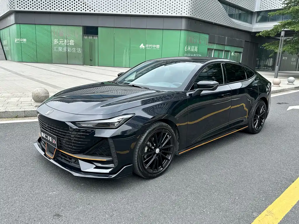 Changan UNI-V 2022 1.5T Sport Edition