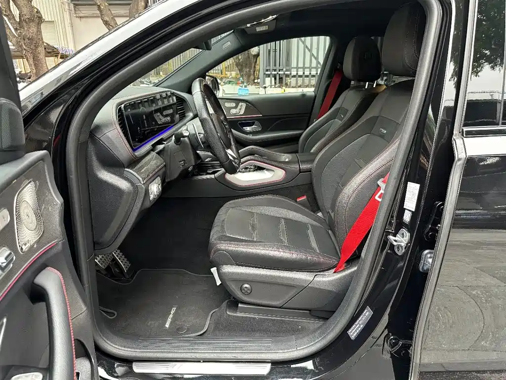 Mercedes-Benz GLE Coupe AMG — миниатюра 5