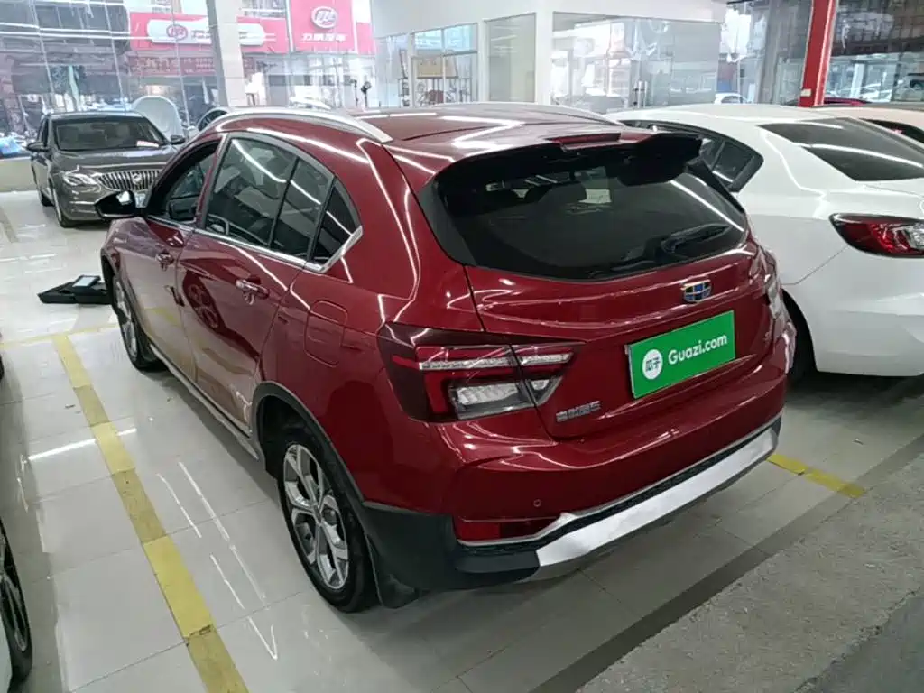 Geely Vision S1 — миниатюра 5
