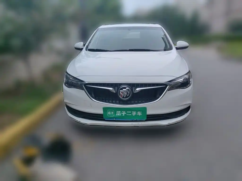Buick Excelle — миниатюра 2