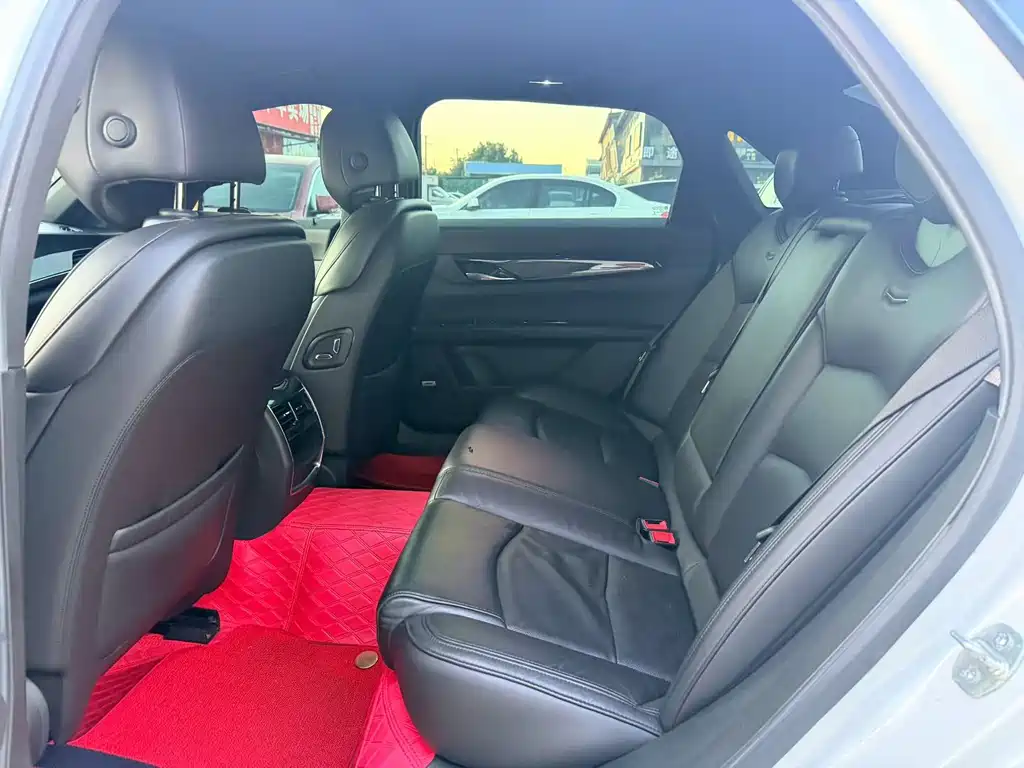 Cadillac CT6 — миниатюра 5
