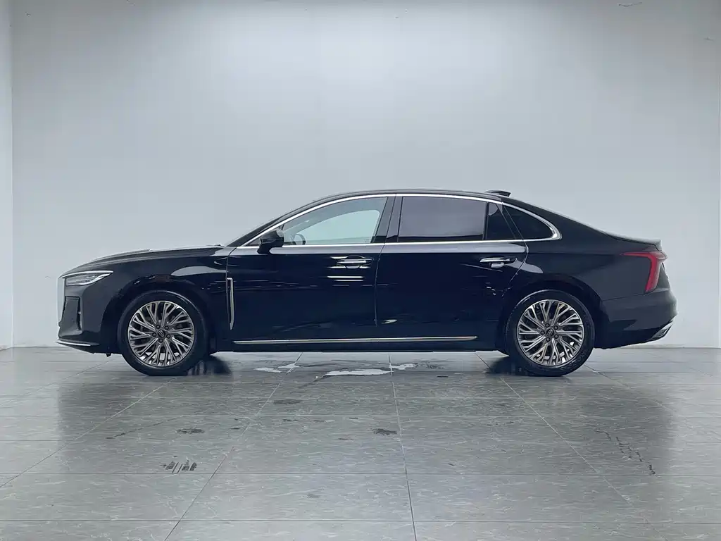 Hongqi Hongqi H5 — миниатюра 8