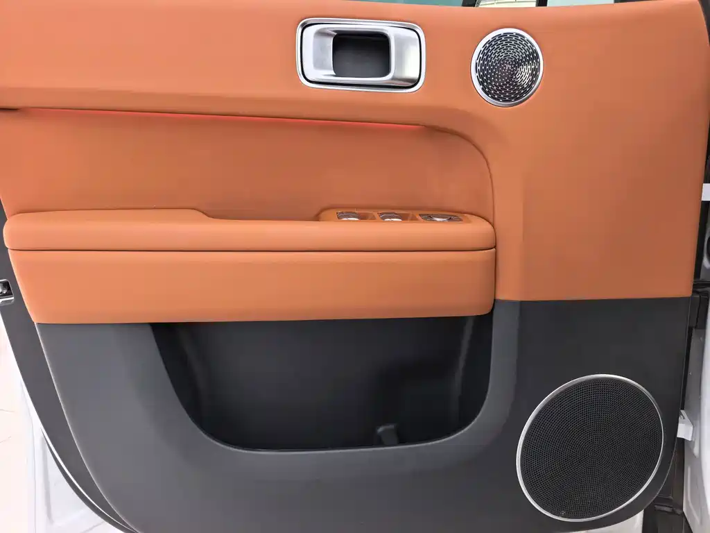Li Auto Li L6 — миниатюра 10