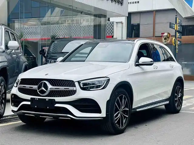MERCEDES-BENZ  GLC