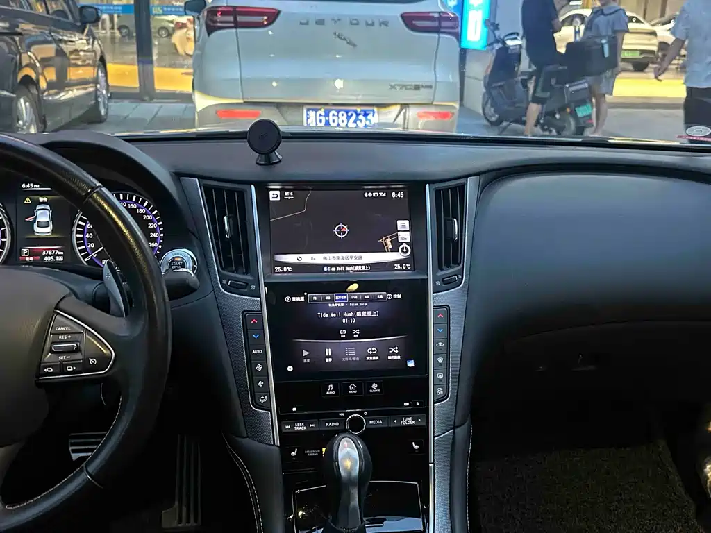 Infiniti Q50L — миниатюра 8