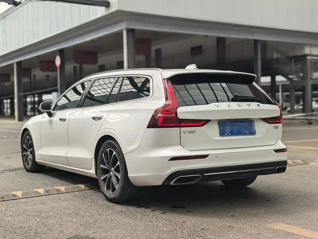 Volvo V60 — миниатюра 9