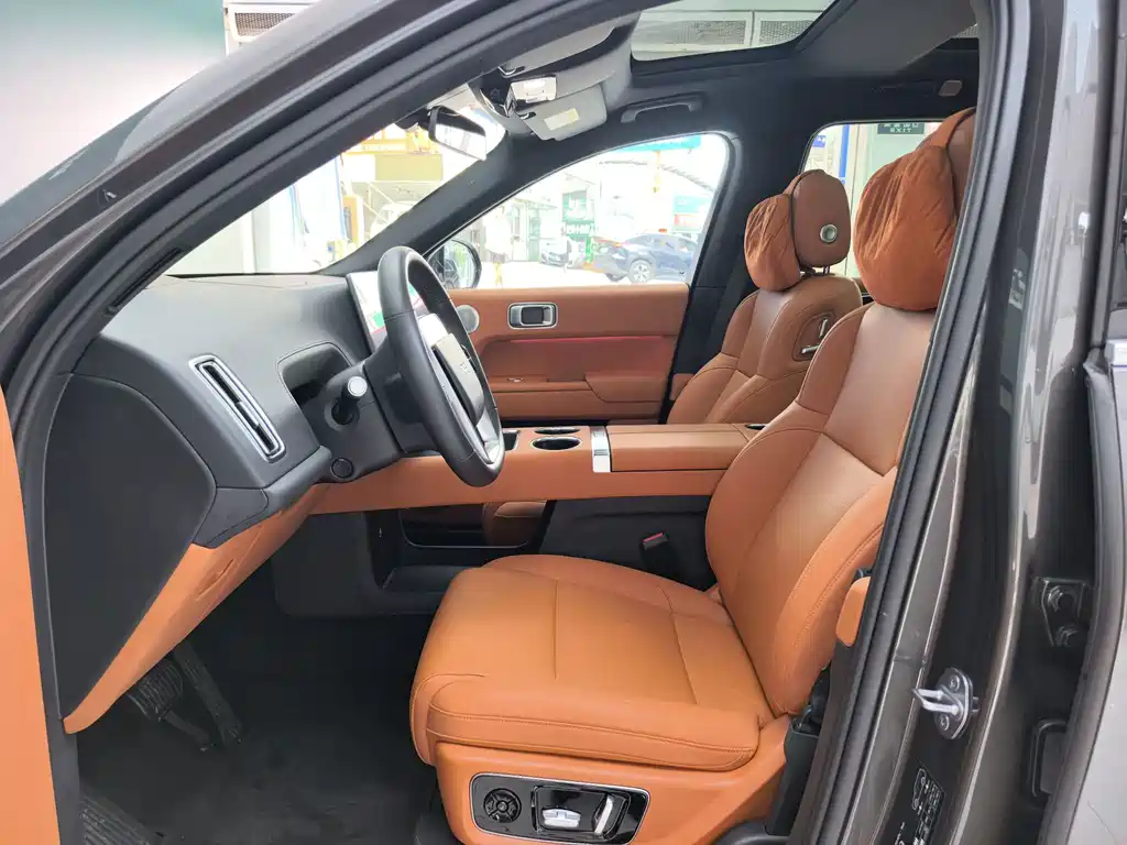 Li Auto Li L8 — миниатюра 5