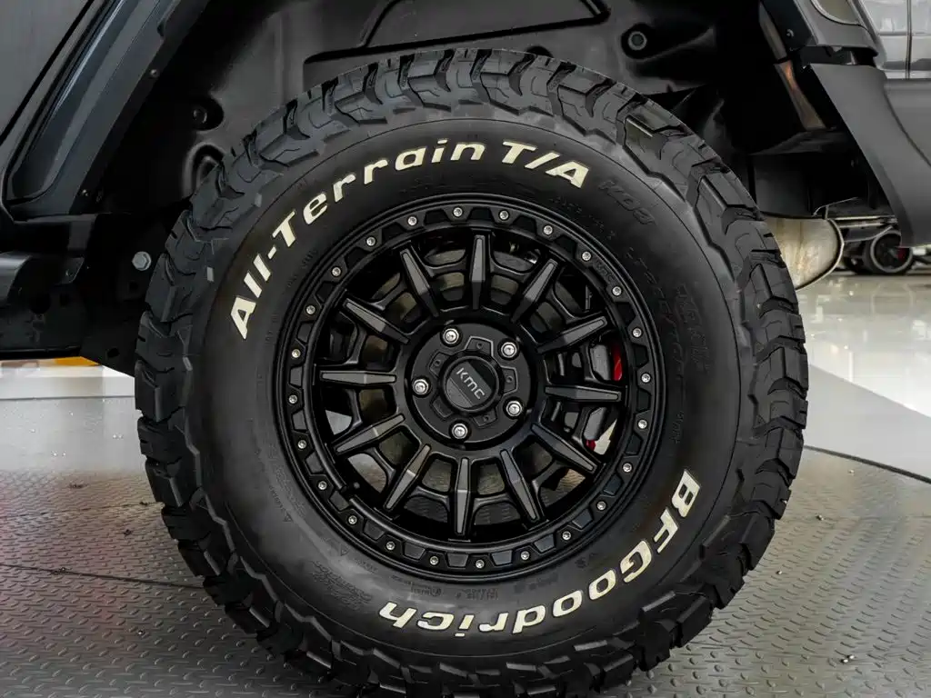Jeep Wrangler — миниатюра 12
