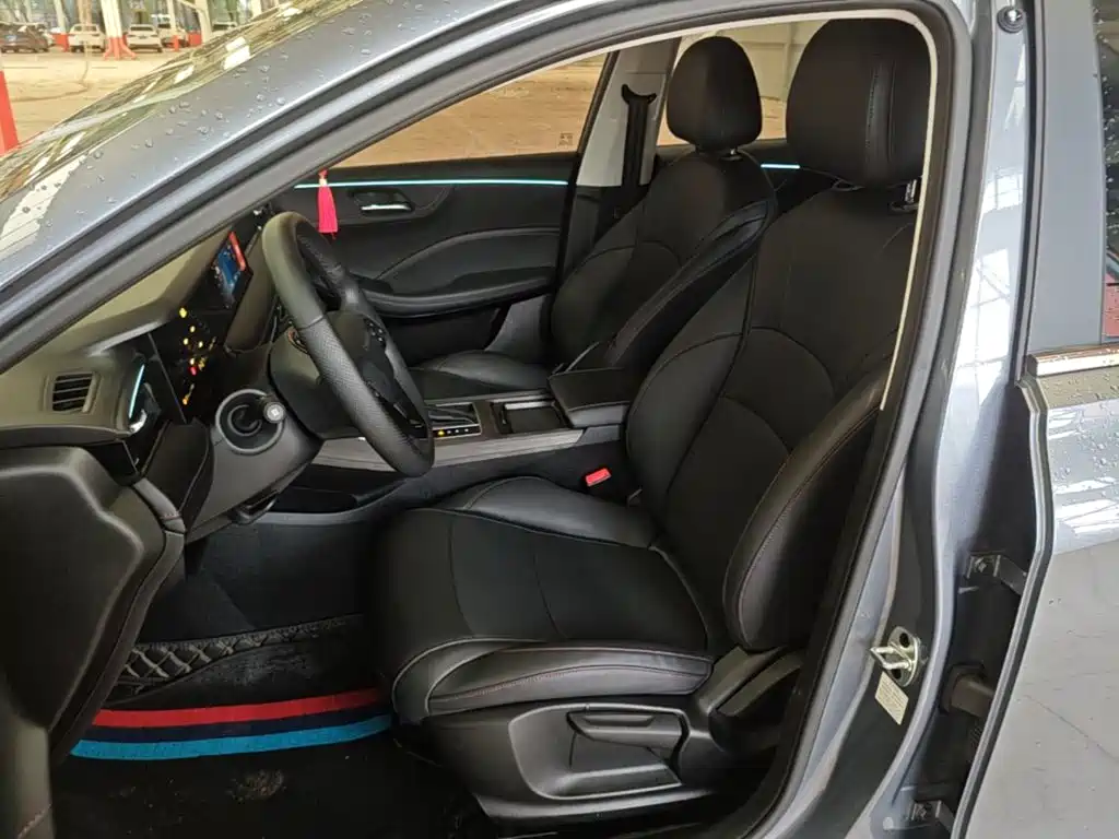 Roewe i5 — миниатюра 15
