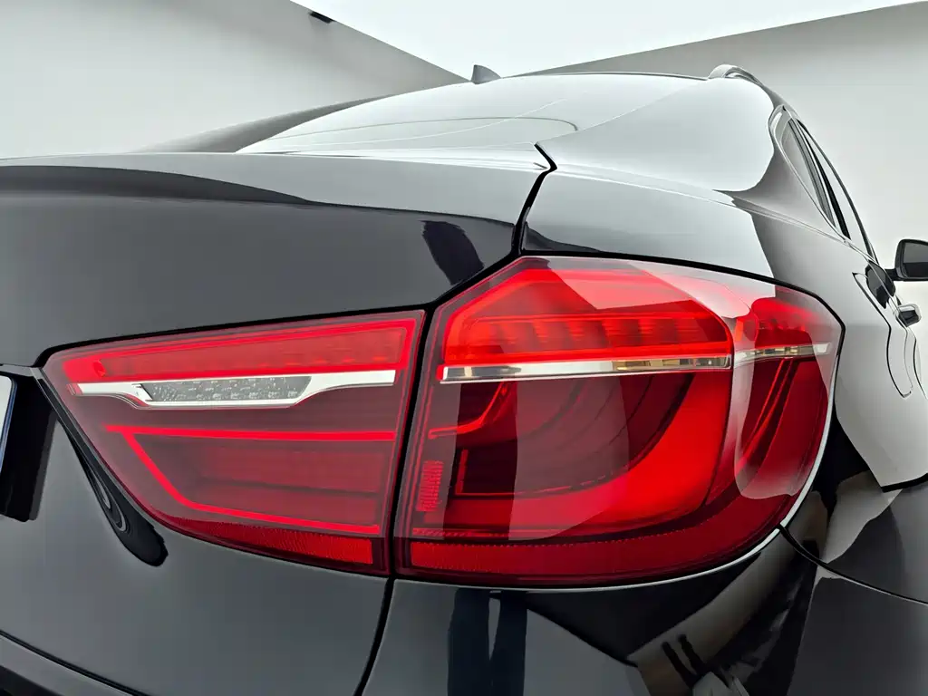 BMW X6 2018 xDrive35i Lead