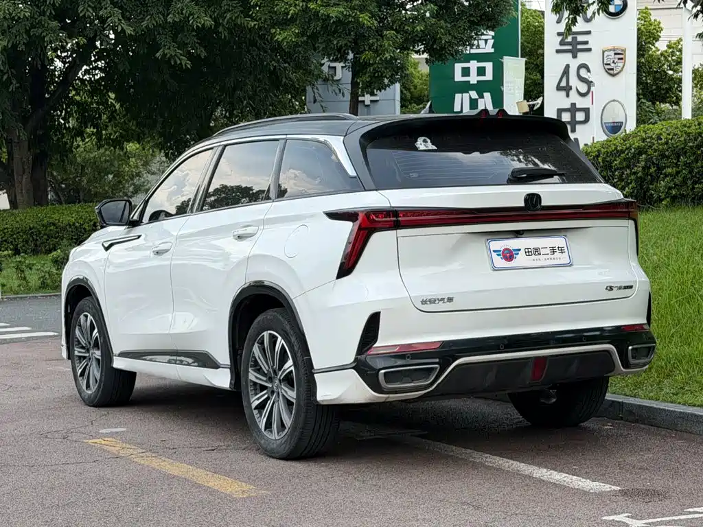 Changan Changan CS75PLUS — миниатюра 4