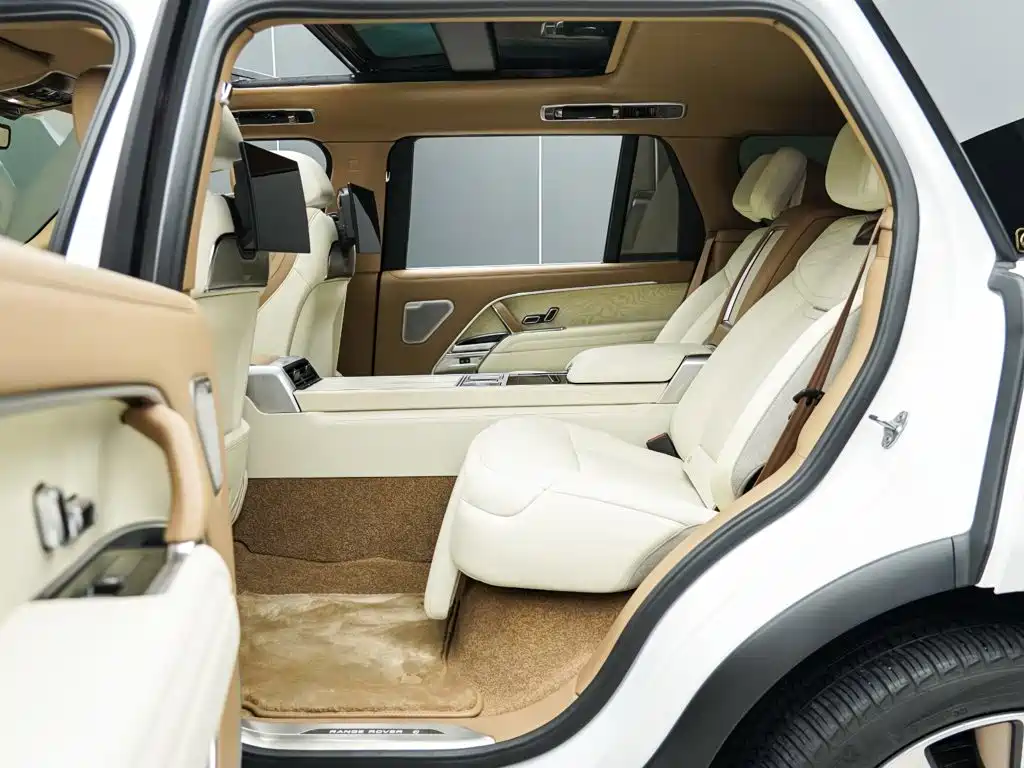 Land Rover Range Rover — миниатюра 12