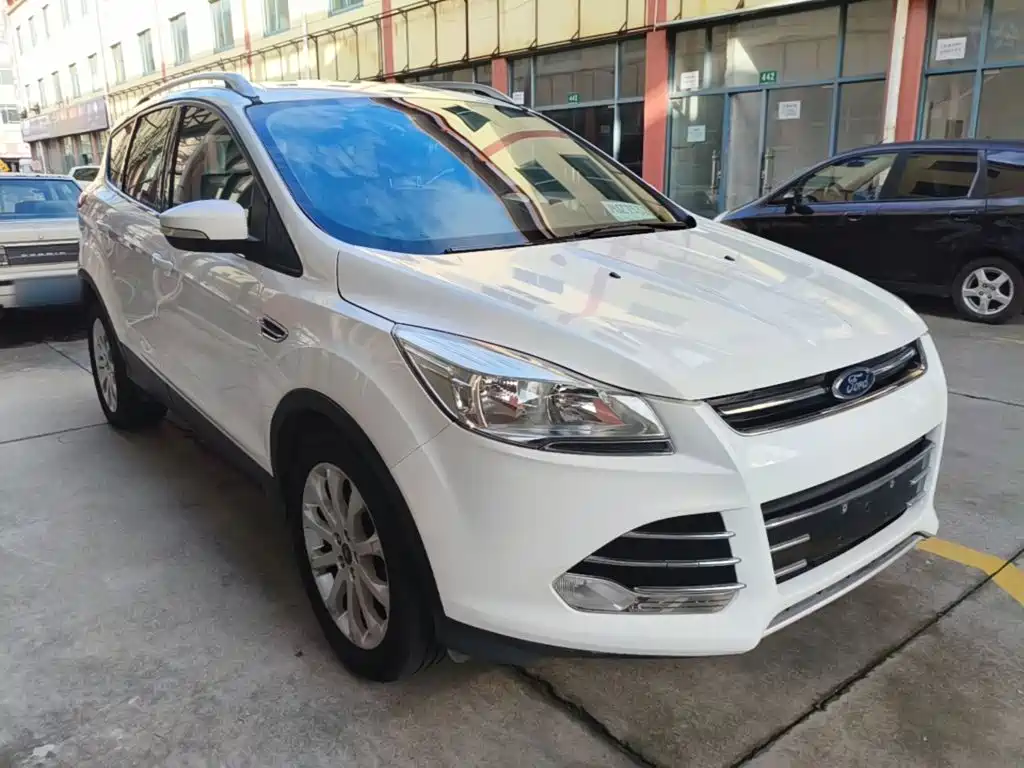 Ford Kuga — миниатюра 4