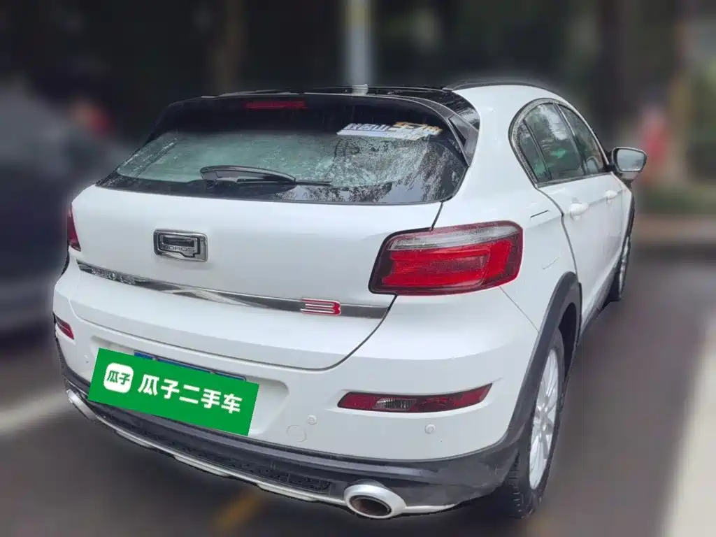 Qoros Qoros 3 — миниатюра 6