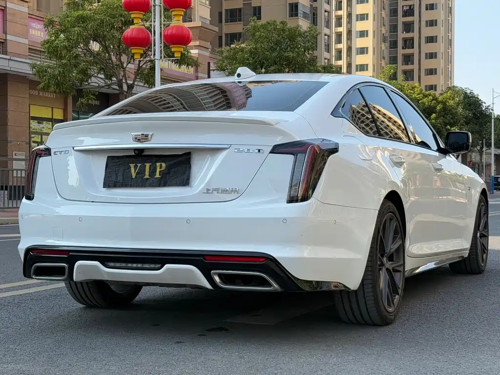 CADILLAC CT5