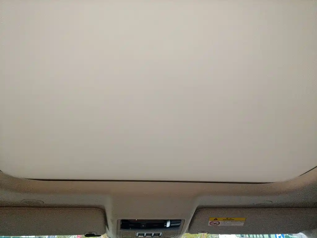 Land Rover Discovery — миниатюра 9