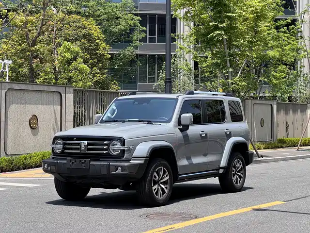 2023 TANK 300