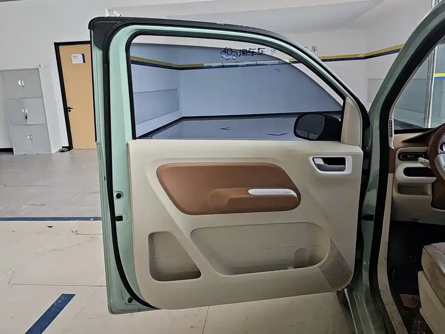 Wuling MINIEV — миниатюра 7