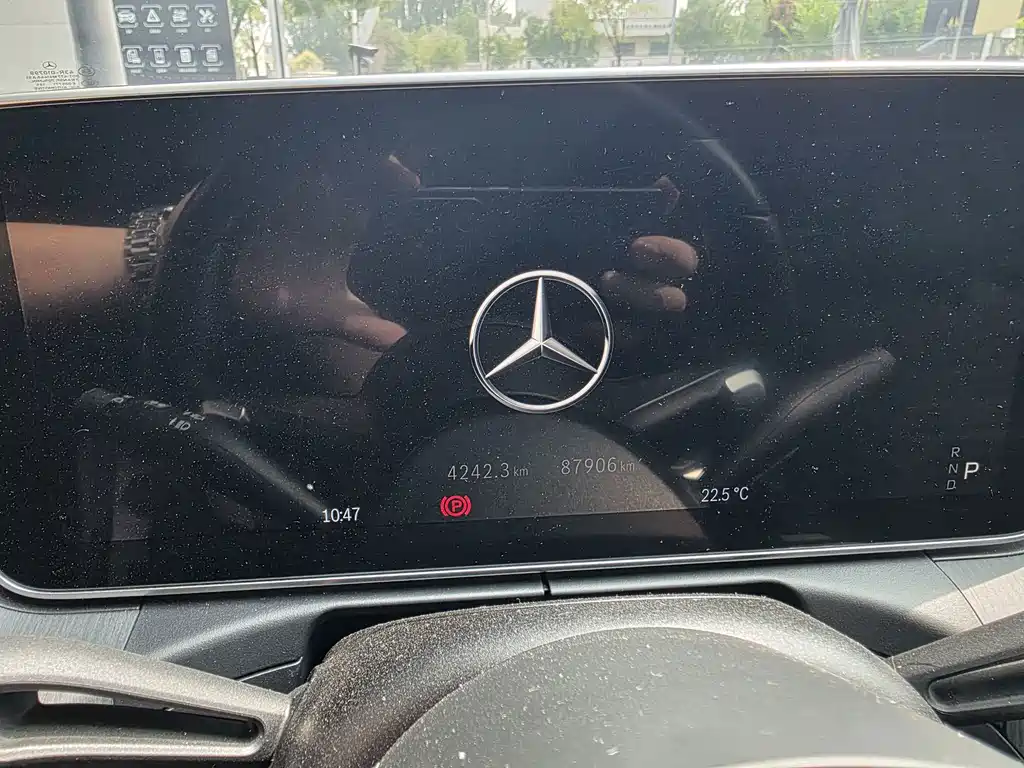 Mercedes-Benz C-Class — миниатюра 5