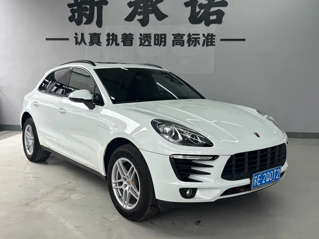 Porsche Macan — миниатюра 3