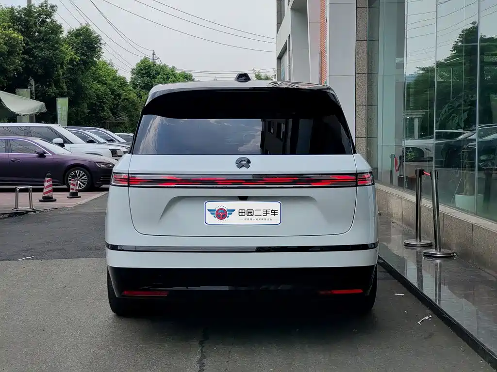 NIO 蔚来ES9 — миниатюра 5
