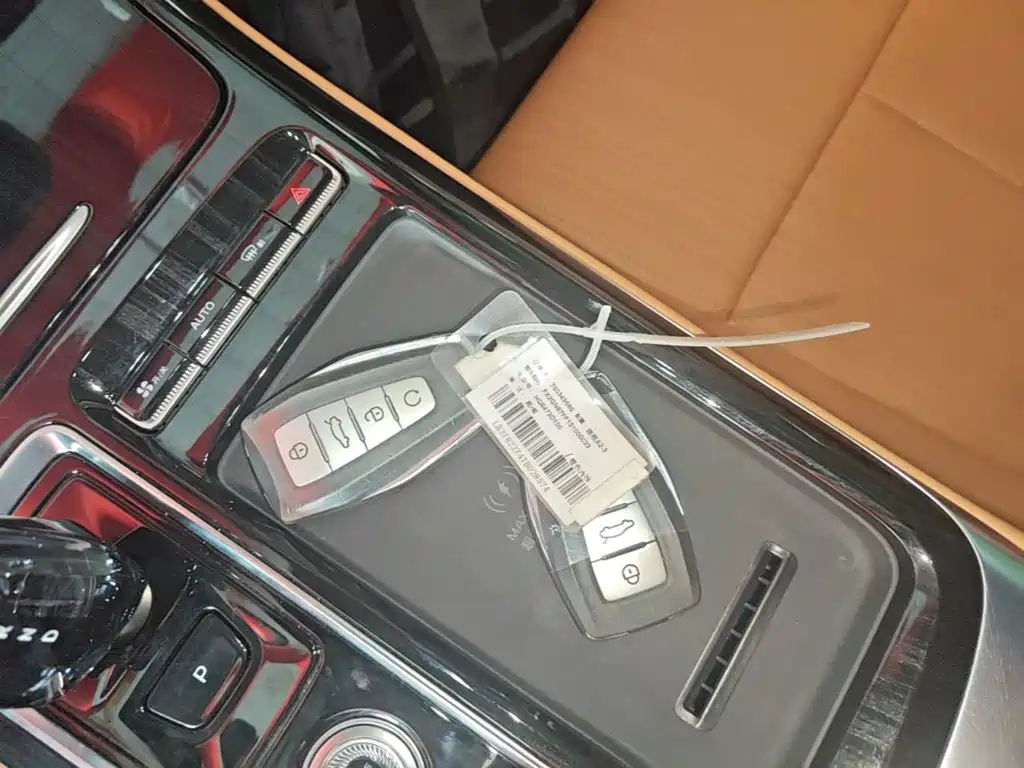 Geely Boyue L — миниатюра 9