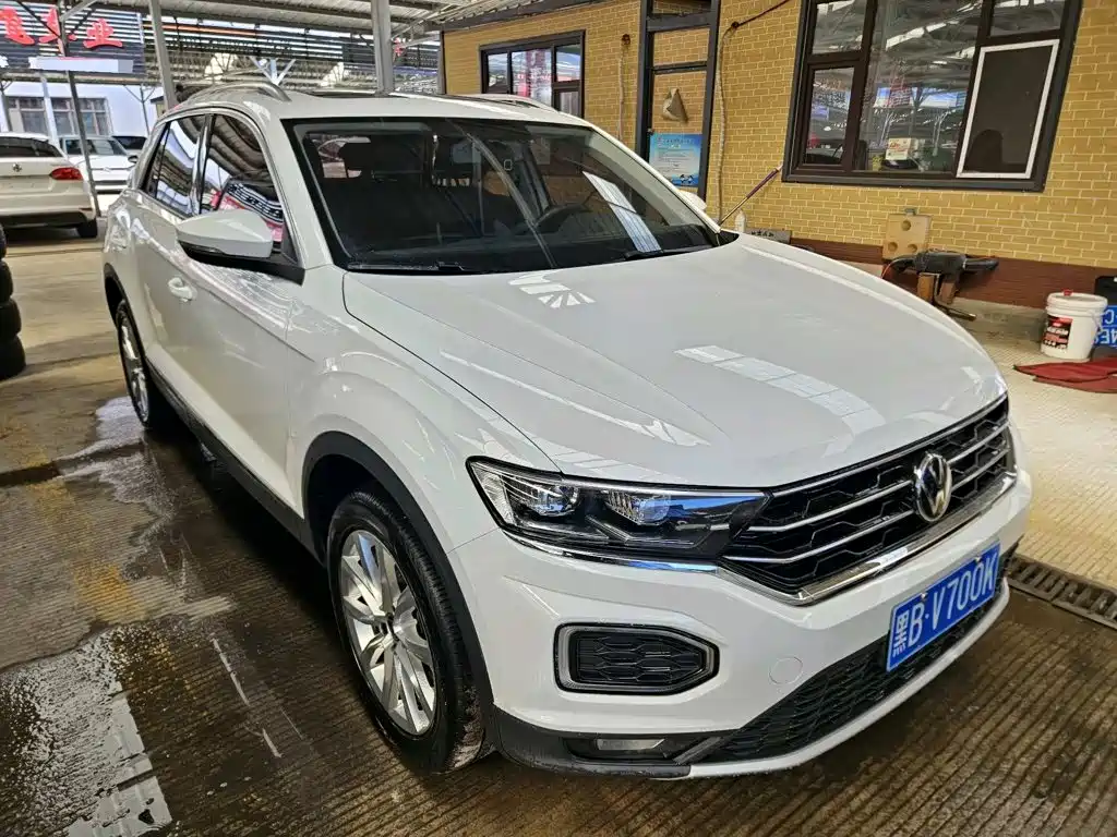 Volkswagen T-Roc — миниатюра 3