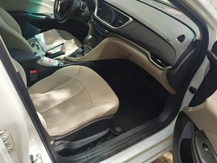 Buick Excelle — миниатюра 8
