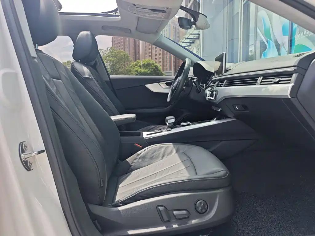 Audi A4L — миниатюра 16