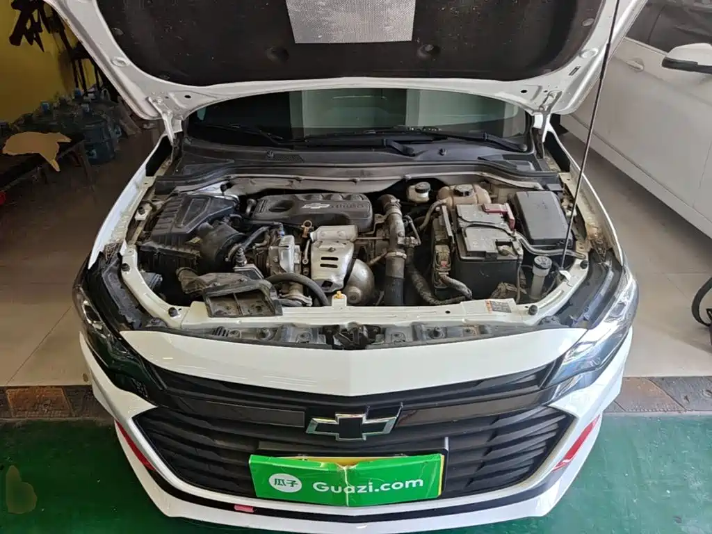 Chevrolet Monza — миниатюра 20