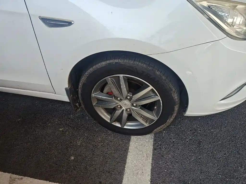 Changan Eado — миниатюра 12