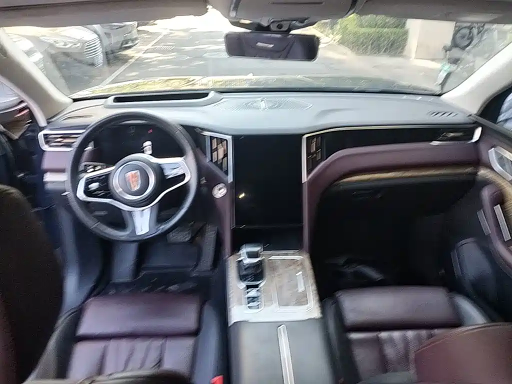 Hongqi Hongqi HS7 — миниатюра 10